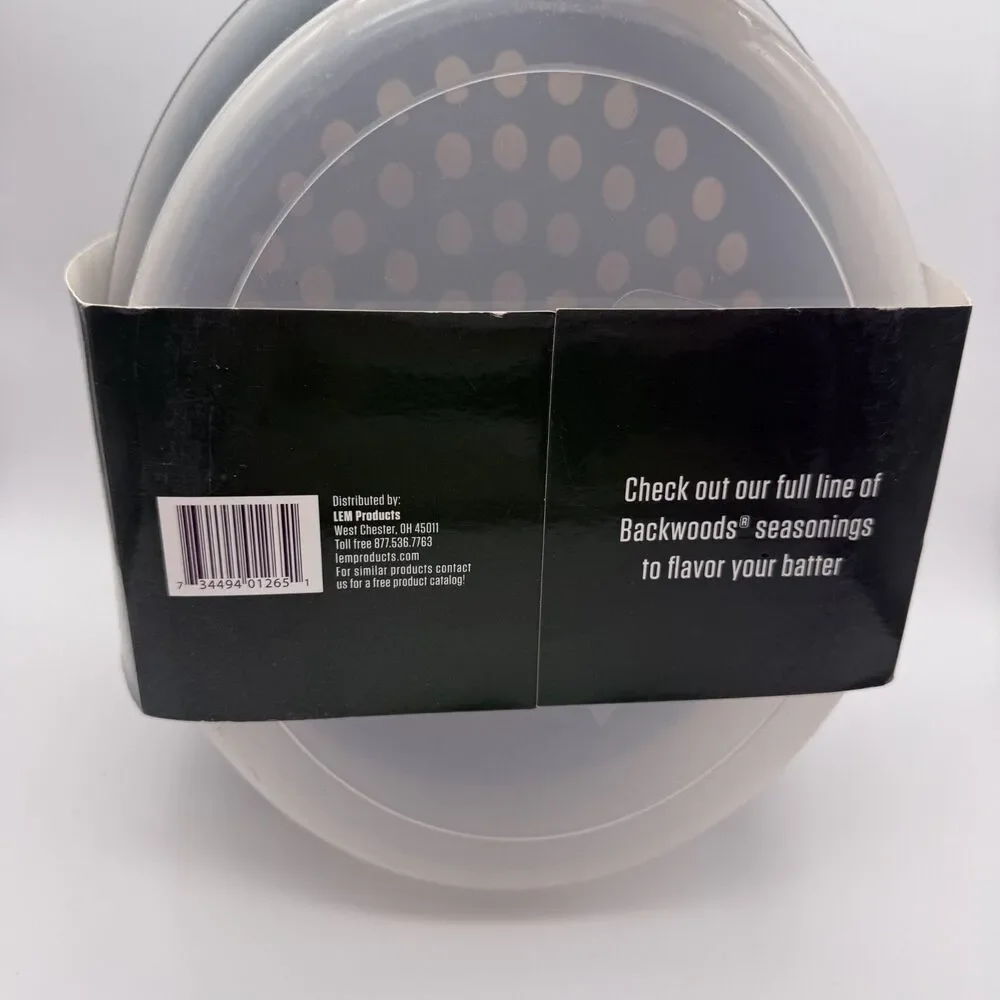 LEM Even Coat Batter Bowl For Breading and Seasoning Lid-Locking Mechanism